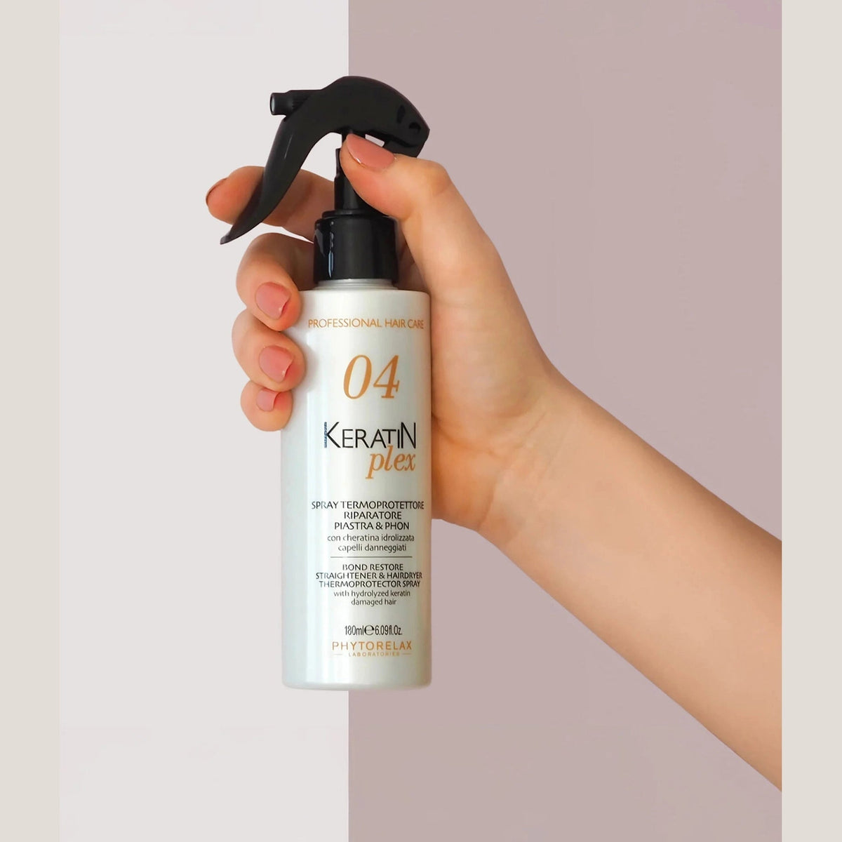 Phytorelax Keratin Plex Heat Protection Spray – in de hand